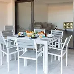 Solaneos Propose Magnifique T4 Neuf Sur Le Port Avec Piscine Chauffee Porto-Vecchio (Corsica)