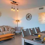 Appartement Solaneos Propose Magnifique T4 Neuf Sur Le Port Avec Piscine Chauffee Porto-Vecchio (Corsica)