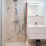 Appartement Solaneos Propose Magnifique T4 Neuf Sur Le Port Avec Piscine Chauffee Porto-Vecchio (Corsica)
