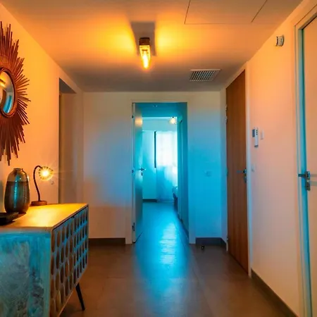 アパート Solaneos Propose Magnifique T4 Neuf Sur Le Port Avec Piscine Chauffee ポルトヴェッキオ