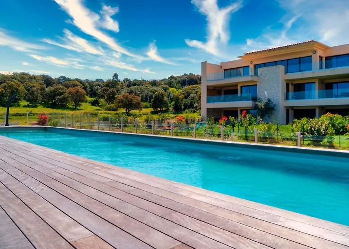 Solaneos Propose Magnifique T4 Neuf Sur Le Port Avec Piscine Chauffee * ポルトヴェッキオ